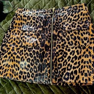 New Cheetah print skirt